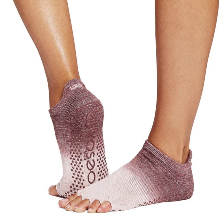 Low Rise Half Toe Grip Socks - Winterize (Barre / Pilates)