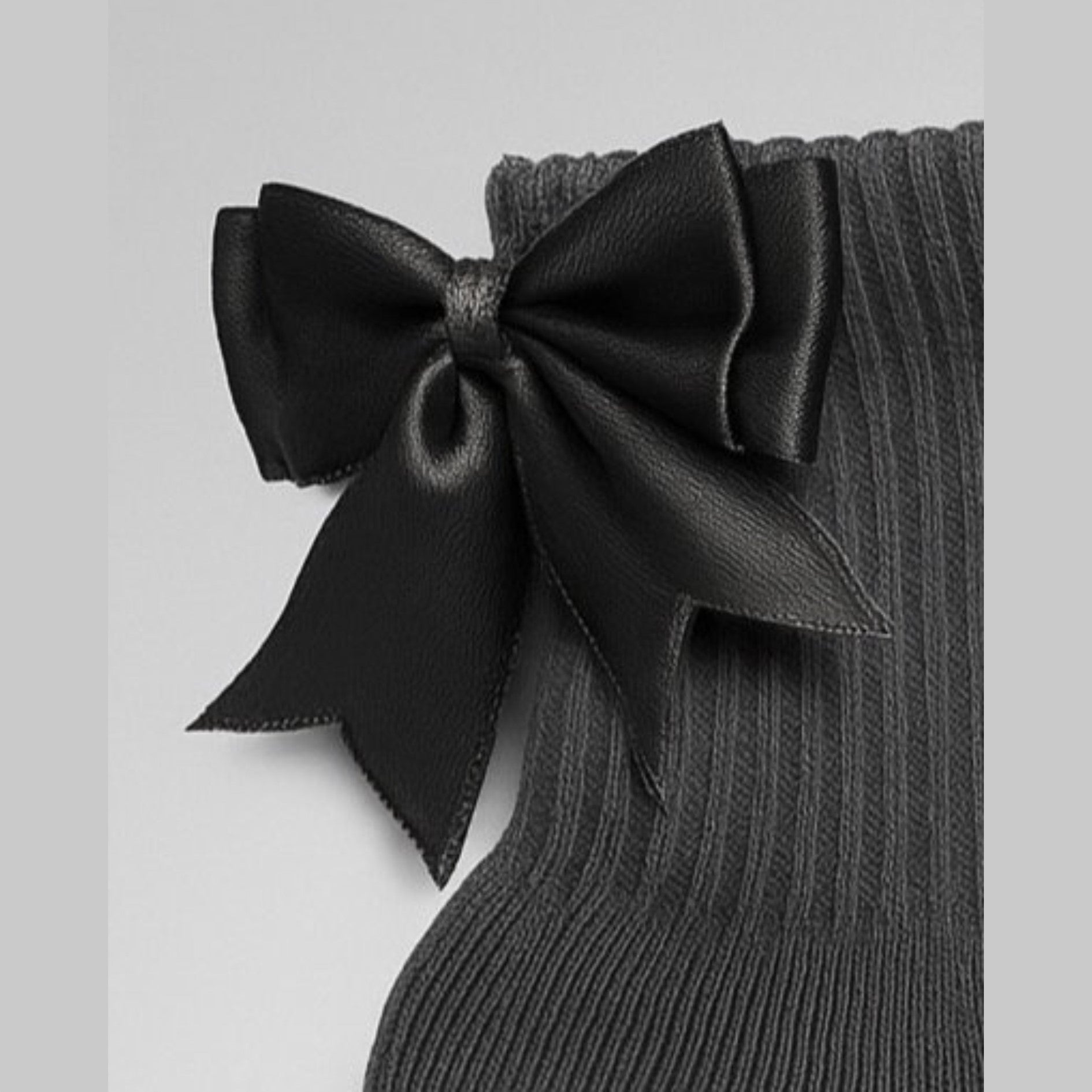 Bow - Ankle Grip Sock (Barre / Pilates)